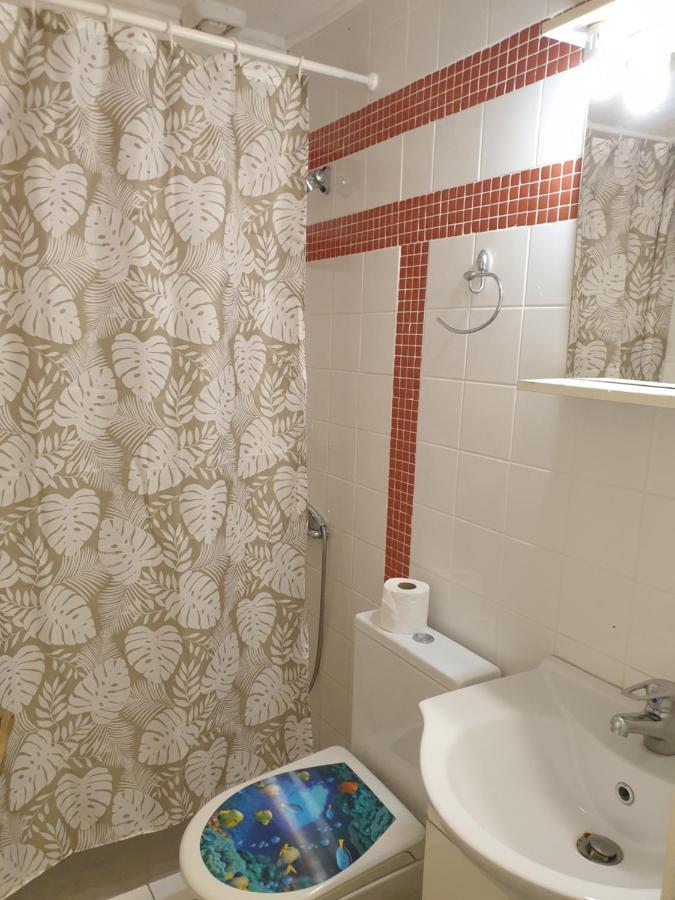 Varkiza Cozy Seaside Apartment Vári Extérieur photo